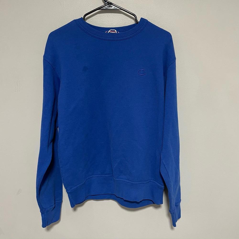 Champion Blue crew neck Sweater Mens size medium